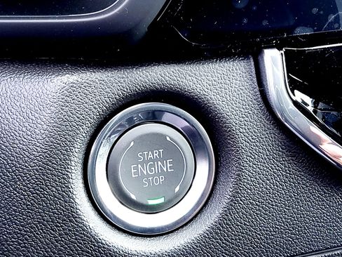 New 2026 Chevrolet Colorado W/T w/ WT Custom Package image 17