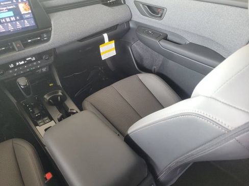 New 2026 Subaru Outback Limited XT AWD/4WD image 12