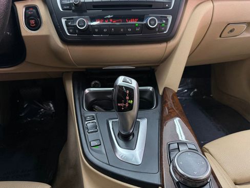 Used 2015 BMW 328i Gran Turismo xDrive image 15