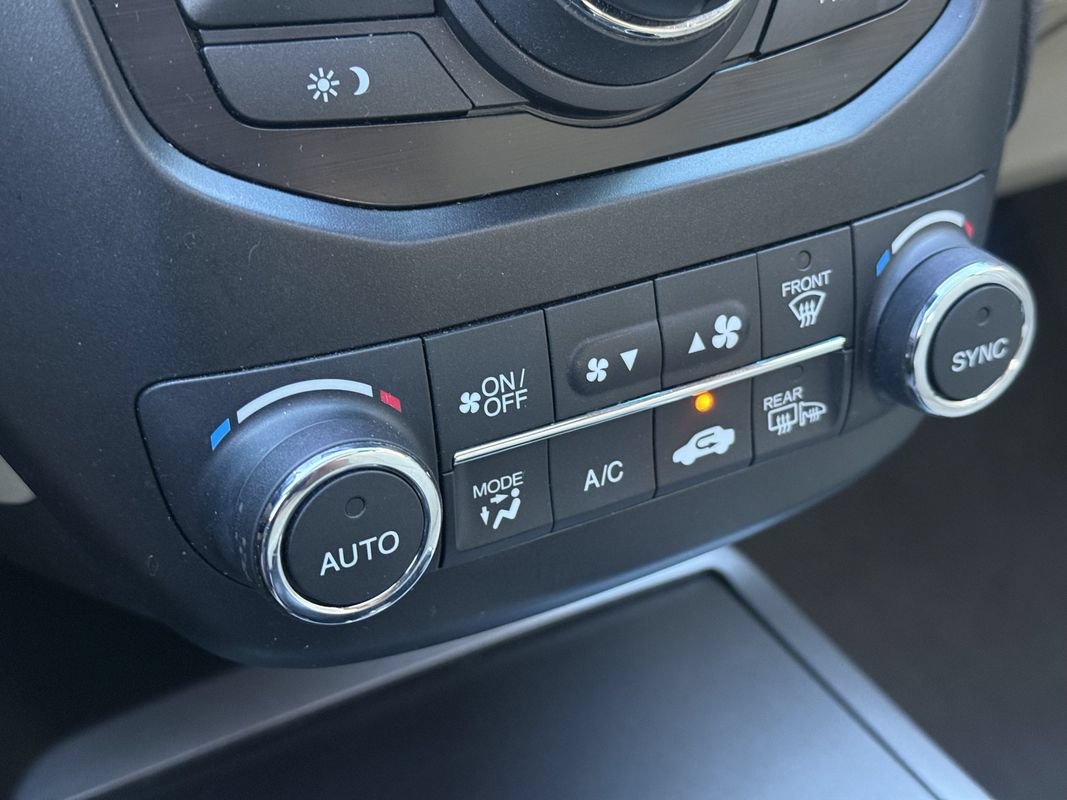 Used 2014 Acura RDX w/ Technology Package AWD/4WD image 14