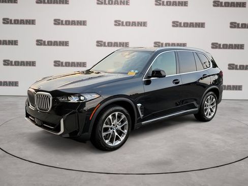 Used 2024 BMW X5 xDrive40i w/ Premium Package AWD/4WD image 1