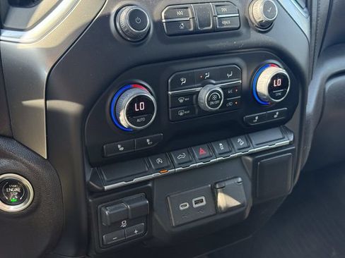 Used 2021 Chevrolet Silverado 1500 LT AWD/4WD image 27