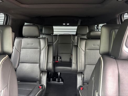 Used 2021 Cadillac Escalade ESV Sport w/ Driver Assist Tech Package AWD/4WD image 25