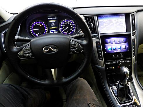 Used 2015 INFINITI Q50 Premium w/ Navigation Package AWD/4WD image 18