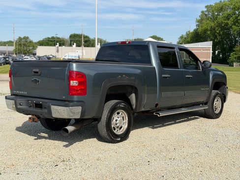 Used 2008 Chevrolet Silverado 2500 LT w/ 2LT Convenience Package AWD/4WD image 5
