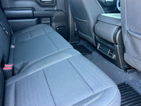 Used 2023 Chevrolet Silverado 1500 Custom w/ LPO, Dark Essentials Package AWD/4WD image 18