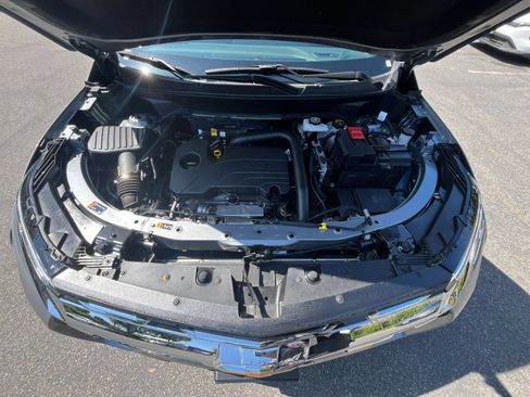 Used 2025 Chevrolet Equinox LT FWD image 31