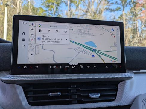 New 2026 Ford Explorer Active w/ Active Comfort Package image 25