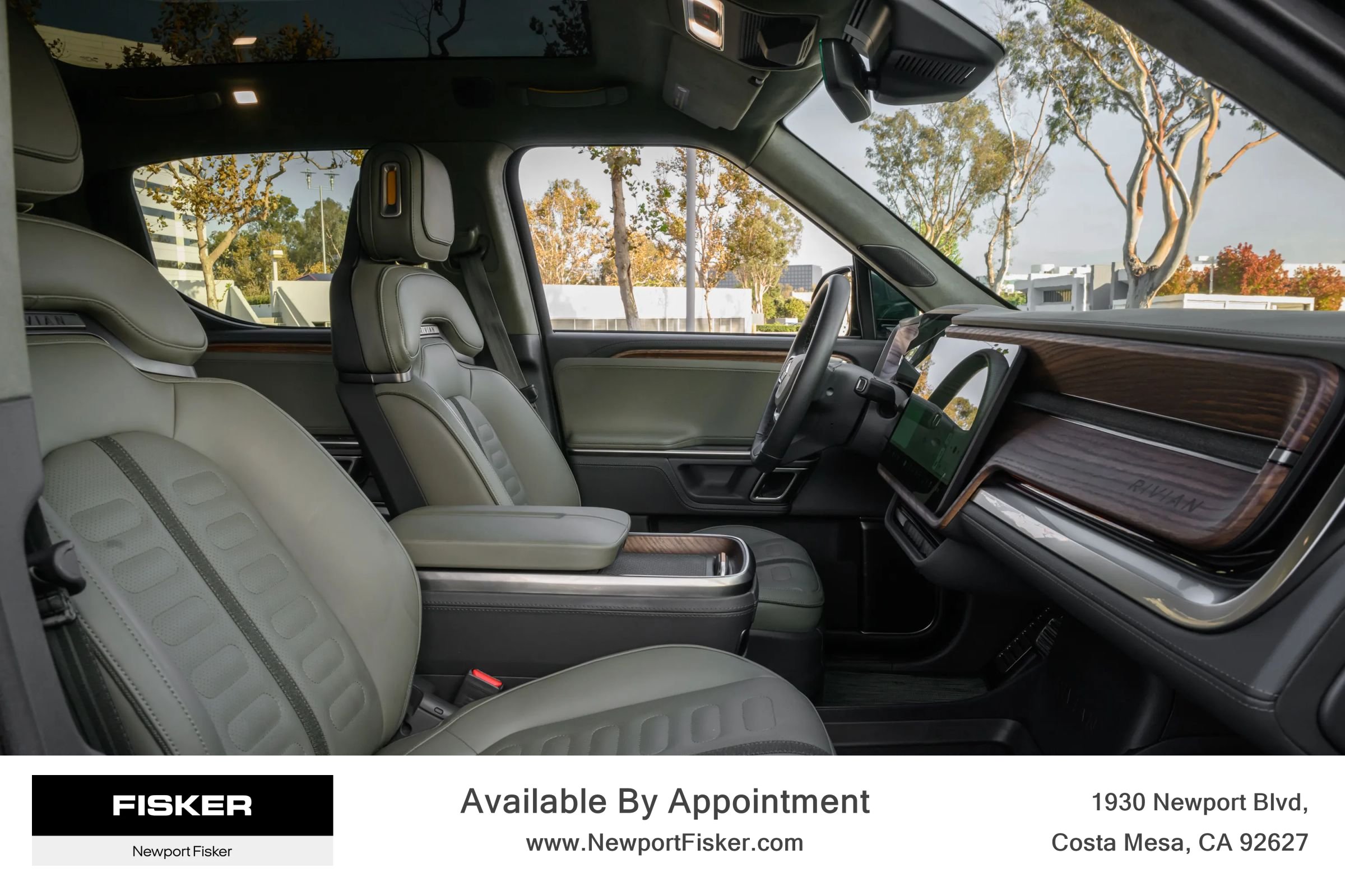 Used 2023 Rivian R1T AWD Adventure Dual image 32