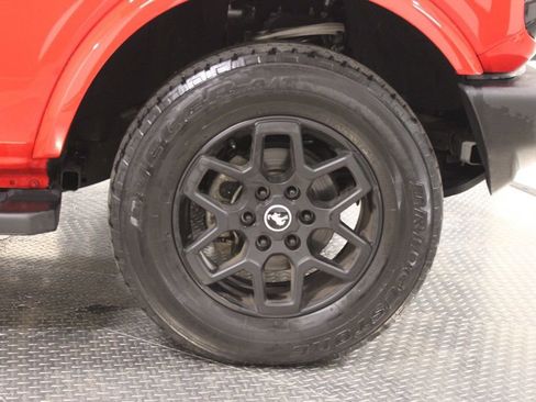 Used 2022 Ford Bronco Outer Banks image 14