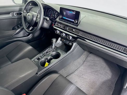 Used 2023 Honda Civic Sport image 32
