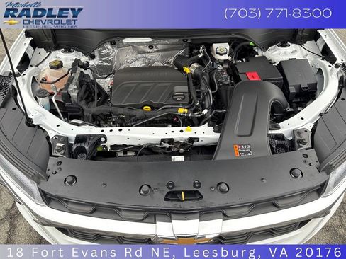 Used 2025 Chevrolet Trax LT image 10