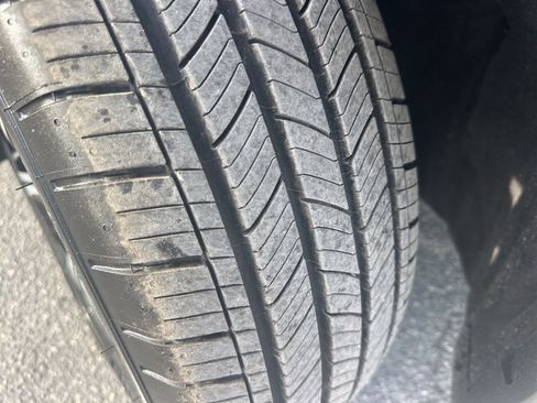 Used 2025 Ford Mustang Mach-E Select image 30