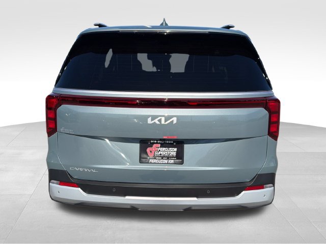 New 2027 Kia Carnival EX FWD image 6