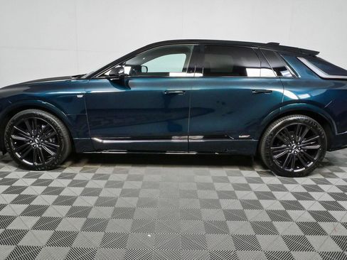 Used 2026 Cadillac Lyriq V AWD/4WD image 25