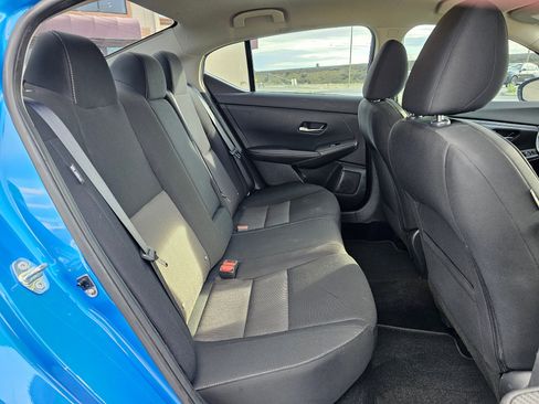 Used 2022 Nissan Sentra SV w/ Trunk Package image 14