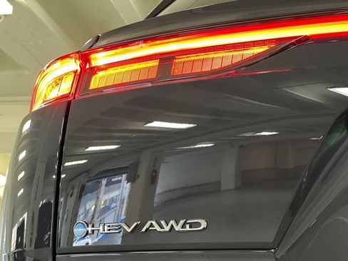 New 2026 Toyota Crown Signia AWD/4WD image 7