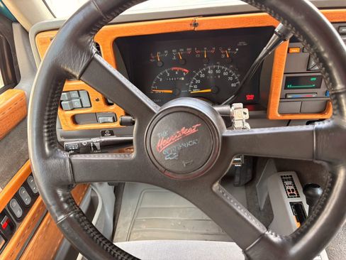 Used 1994 Chevrolet Silverado 3500 4x4 Extended Cab image 14
