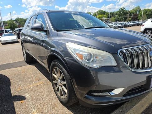 Used 2014 Buick Enclave Leather FWD image 2