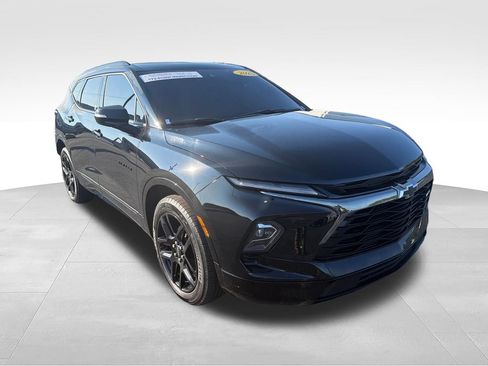Used 2025 Chevrolet Blazer RS AWD/4WD image 16