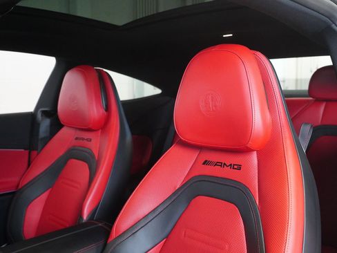 Used 2025 Mercedes-Benz CLE 53 AMG 4MATIC Coupe image 12