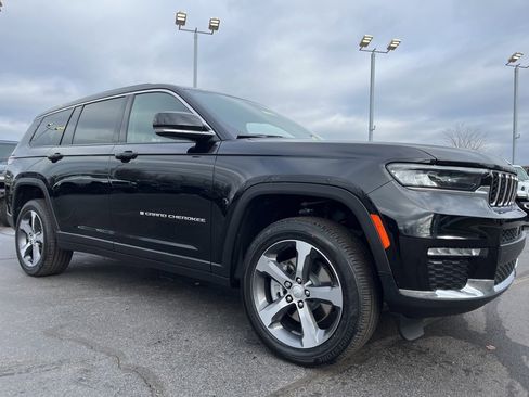 New 2025 Jeep Grand Cherokee L Limited image 48