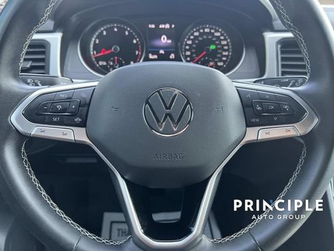 Used 2021 Volkswagen Atlas Cross Sport SE w/ V6 Towing Package FWD image 19
