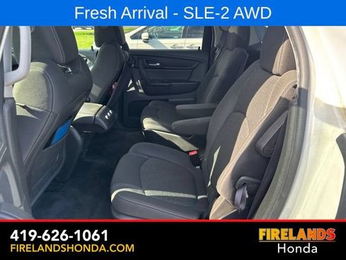 Used 2015 GMC Acadia SLE AWD/4WD image 28