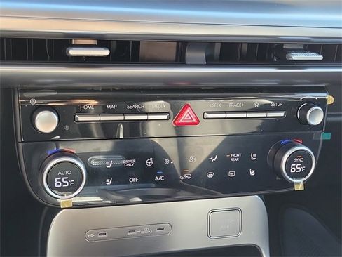 New 2026 Hyundai Ioniq 9 SEL image 10