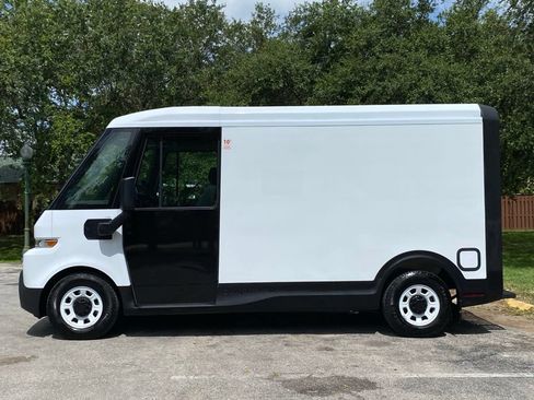 Used 2024 Chevrolet Brightdrop 400 w/ Commercial Equipment Package AWD/4WD image 5