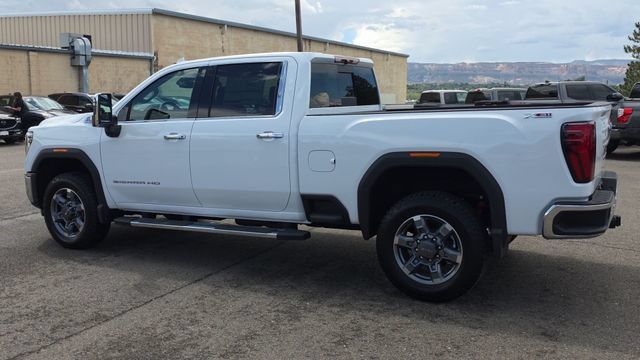 New 2026 GMC Sierra 3500 SLT w/ SLT Premium Package AWD/4WD image 7