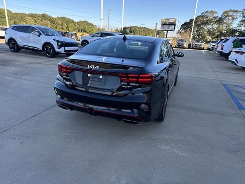 Used 2023 Kia Forte GT image 21