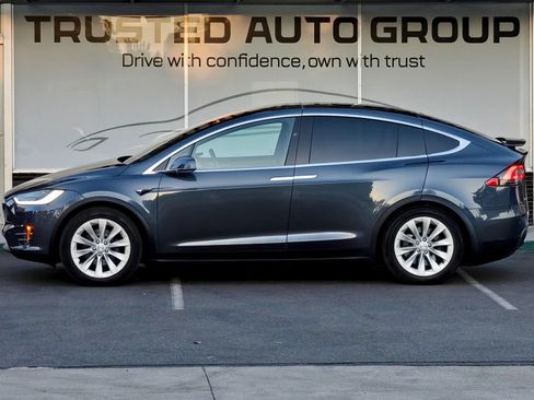 Used 2017 Tesla Model X 100D AWD/4WD image 14