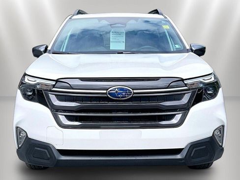 Certified 2026 Subaru Forester Premium AWD/4WD image 2