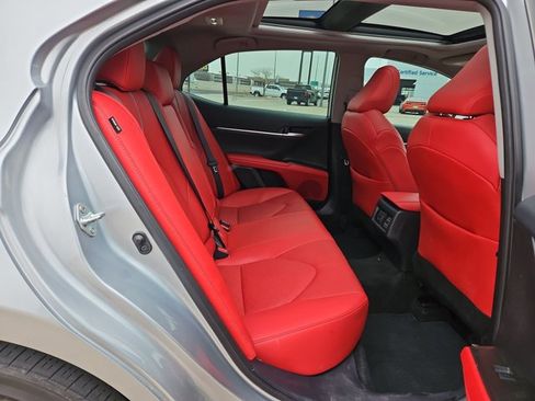 Used 2024 Toyota Camry XSE w/ Navigation Package image 22