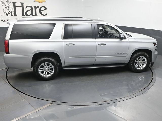 Used 2019 Chevrolet Suburban LT AWD/4WD image 46