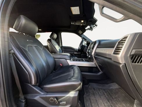 Used 2020 Ford F250 Platinum image 15