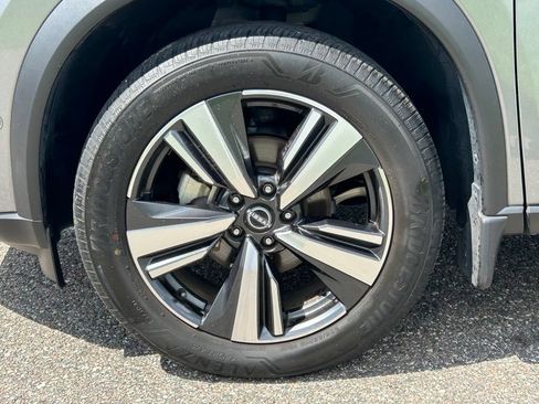 Used 2023 Nissan Rogue Platinum w/ Platinum Premium Package AWD/4WD image 36