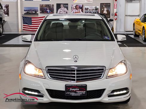 Used 2012 Mercedes-Benz C 300 4MATIC Sedan image 12
