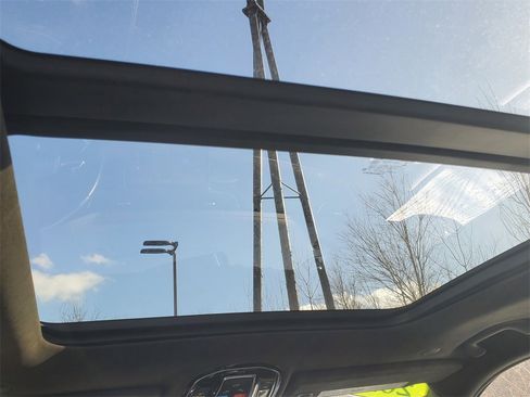 Used 2022 Jeep Grand Cherokee Summit image 30