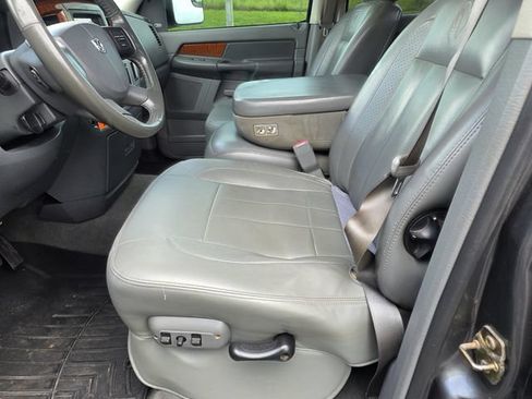 Used 2006 Dodge Ram 2500 Truck Laramie RWD image 11