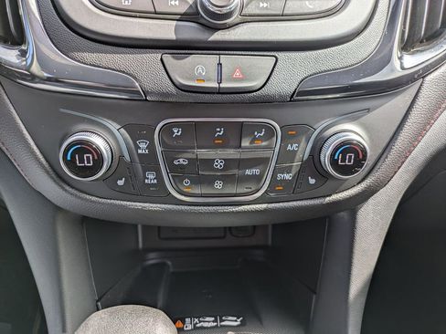 Used 2024 Chevrolet Equinox RS image 20