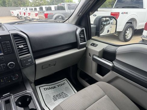 Used 2017 Ford F150 XLT AWD/4WD image 20