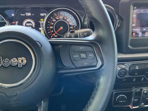 Used 2021 Jeep Wrangler Unlimited Sport AWD/4WD image 23