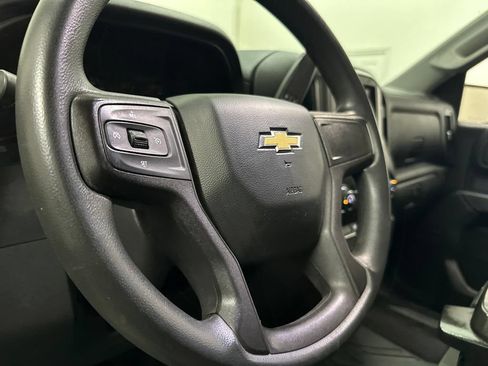 Used 2020 Chevrolet Silverado 1500 Custom w/ Custom Value Package RWD image 32