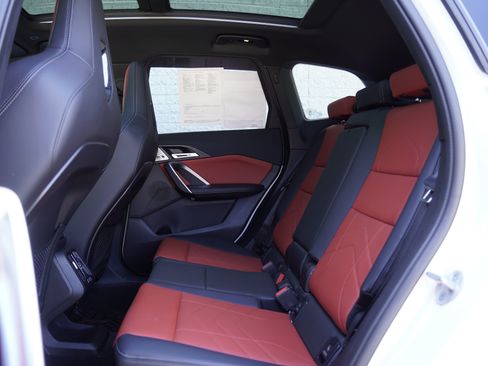 Used 2024 BMW X1 M35i w/ Premium Package AWD/4WD image 28