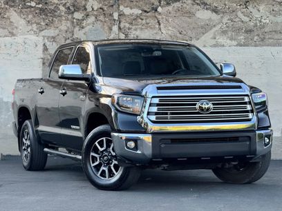 Used 2020 Toyota Tundra Limited w/ Limited Premium Package