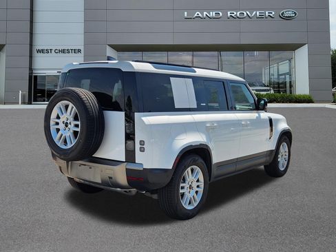 Used 2026 Land Rover Defender 110 S AWD/4WD image 4