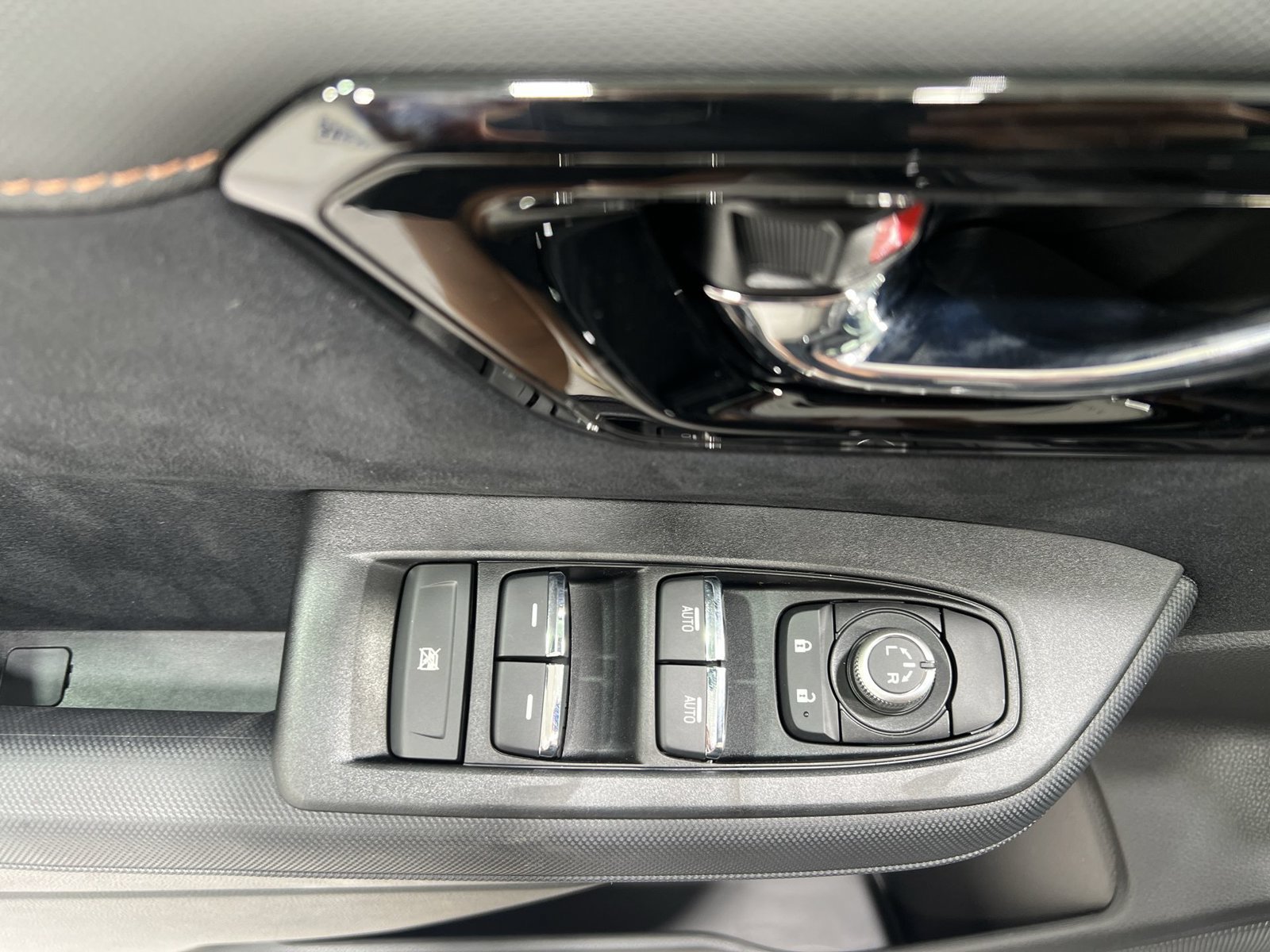 New 2026 Subaru Forester Touring AWD/4WD image 13