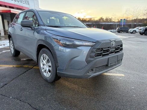 New 2026 Toyota Corolla Cross L image 11